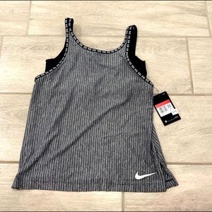 NIKE tank top